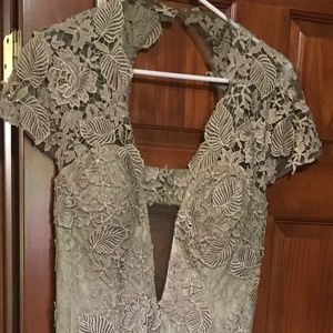 Size 12 Light green/Cream formal dress, open back, very small train